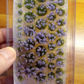 Matojos de hierba - 66 tufts de 8 mm con flores lilas